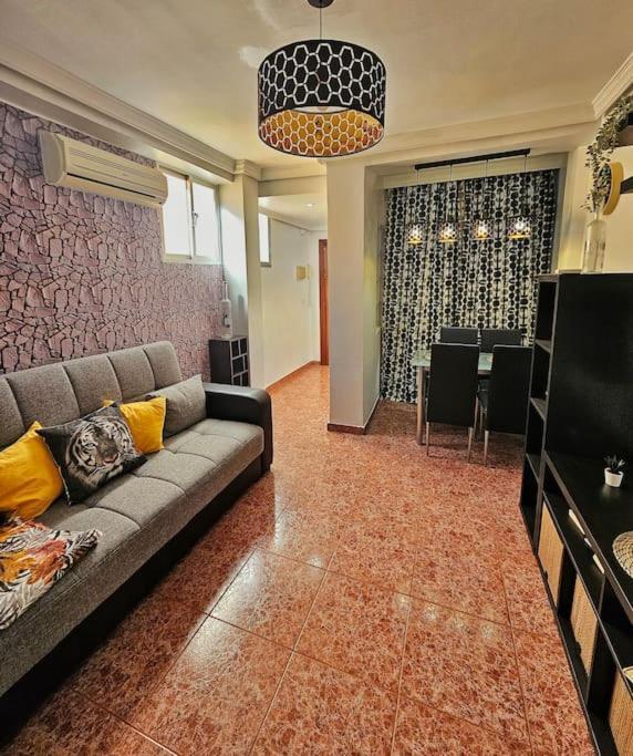 La Que Frao Home Malaga Bagian luar foto